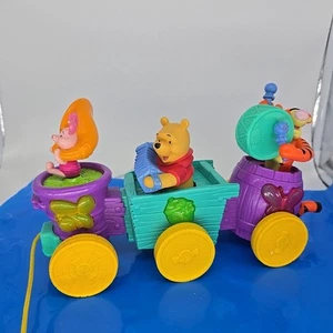 Disney Winnie Puuh Travelin’ Musical Band Zugspielzeug Ferkel Tigger 2000 Mattel - Bild 1 von 14