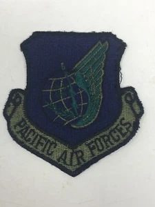 Patch vintage USAF Pacific Air Forces taglio sottomesso United States Air Force - Foto 1 di 3