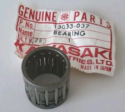 OEM KAWASAKI NOS ENGINE PISTON PIN NEEDLE BEARING  13033-037 KE250 77-79 KE 250 - Imagem 1 de 2