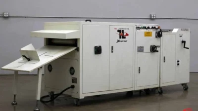 TEC LIGHTING 18″ XTRACOAT AUTO FEED UV COATER Model XCF18-1-3D - Image 1 of 3