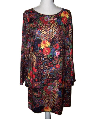 Vestido recto floral multicolor beige by ECI talla 10 Foto 1 de 4