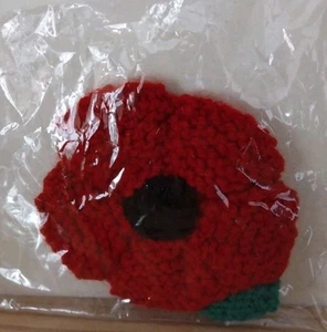 Neuer handgestrickter Mohn. - Bild 1 von 2