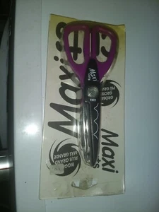 MAXI CUTS SCISSORS FOR CRAFTS ETC NEW LUNA (F) - Picture 1 of 2