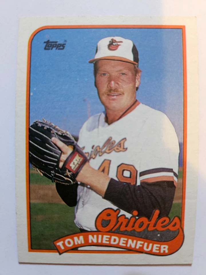 1989 TOPPS TOM NIEDENFUER #651 NM - Image 1 of 1
