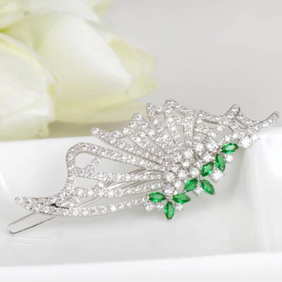 Clip de pelo para mujer con micro incrustaciones de circón blanco claro de lujo chapado en oro Foto 1 de 4