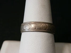 Neat Vintage Sterling Silver Simple Floral Band Ring.  Make An Offer!  #781 - Picture 1 of 6