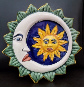 Mexikanische Volkskunst Terrakotta Halbmond Sonne Gesicht Wandbehang handbemalt 10" - Bild 1 von 3