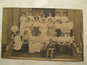 RPPC Echt Foto Postkarte Personengruppe meist Frauen - Bild 1 von 2
