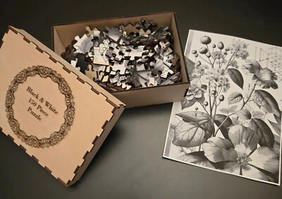 Puzzle 150 piezas hecho a medida con caja de madera, arte línea fina blanco y negro Foto 1 de 2