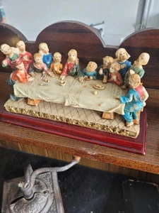Vintage Das letzte Abendmahl Harz Skulptur handbemalt detailliert - Bild 1 von 1