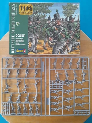 Revell 1/72 BRITISH RIFLES Napoleonic Waterloo figures set 02581 Boxed On Sprues - Image 1 of 4