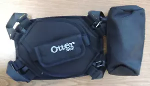 Otter Box Utility Series The Latch II for 7"-8" Tablets with Sccessory Bag, NEW - Picture 1 of 2