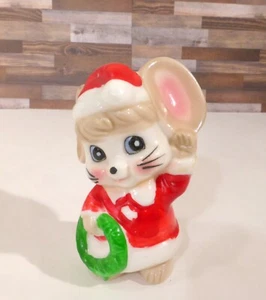 Vintage Dutch American Import Co Ceramic Christmas Mouse Figurine with Wreath - Picture 1 of 12