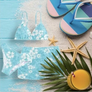 Girls' 3-Piece Bikini Set with Blue Flower Print / Ideal for Beach/Pool - Picture 1 of 12