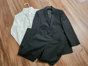EUC Boys Size 10 Regular Class Club Black Suit With White Shirt - Picture 1 of 8