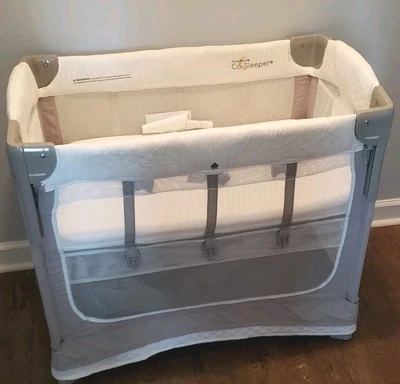 Cuna para dormir Arm’s Reach Mini Ezee 2 en 1 con colchón transpirable Foto 1 de 4