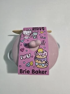 Zrike Brands Hello Kitty by Sanrio Brie Baker with Heart Lid & Spoon - Picture 1 of 3