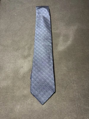 Gravata Bigi Barneys New York azul marinho texturizada nova sem etiquetas - Imagem 1 de 4