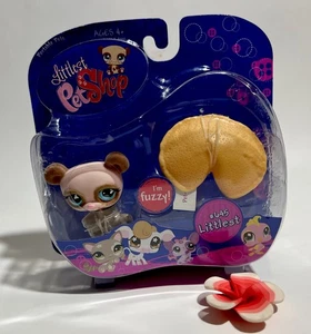 Littlest Pet Shop Portable Pets:  #645 Panda - Picture 1 of 4