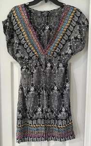 ANGIE Women's Multi-Color Geometric Print Boho V-Neck Mini Dress Size Medium - Picture 1 of 5