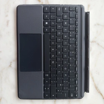 Microsoft Surface Go 1 Go 2 Go 3 Keyboard Signature Type Cover 1840 UK Layout - Image 1 of 2