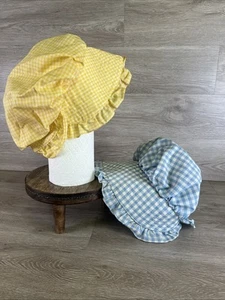De Colección Hecho a Mano Gorro Sol Sombrero Pradera Azul/Amarillo Tela Pionero Mujeres Conjunto de 2 - Imagen 1 de 13