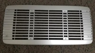 Fits FREIGHTLINER FL60 70 80 106 112 STOCK STYLE SILVER GRILLE WITH BUG SCREEN - Image 1 of 2