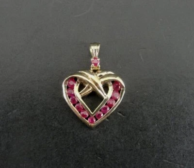 Pendant Gold Vermeil over Sterling Silver Ruby Stones Heart 925 Pendant - Image 1 of 4