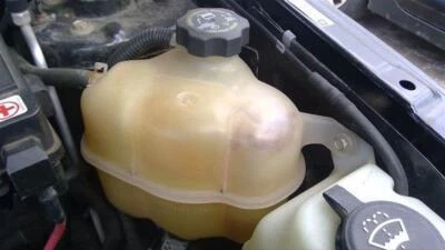 Botella de recuperación de refrigerante PONTIAC TORRENT 06 07 08 09 Foto 1 de 3