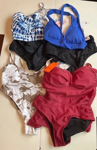 Lot of 4 NEW Women’s Bikinis Swimsuits - Size M Medium (8-10) - NWT FREE SHIP - Picture 1 of 1