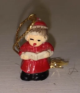 Cute Vtg Tiny Miniature Red Caroler Woman Ornament Small 1” Inch Tall Vintage - Picture 1 of 6