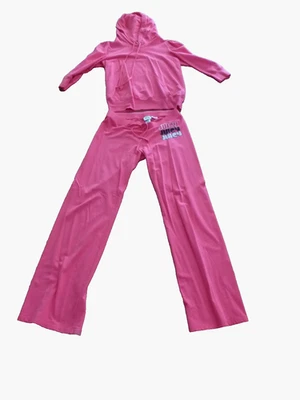 Juicy Couture Fuchsia Hoodie and Pants Set Vintage Size Medium - Image 1 of 4