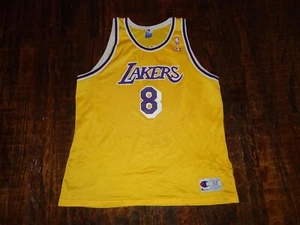 Maglia Vintage NBA Los Angeles Lakers Kobe Bryant #8 Champion Gold Taglia 52 XXL - Foto 1 di 7