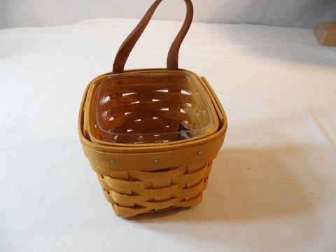 Longaberger 2002 chives basket 4" sq top X 4" high w/protector signed by 4 Cover