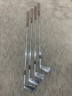 (4) RH ARNOLD PALMER GOLF CLUBS 3 5 7  9  IRONS RARE - Image 1 of 4