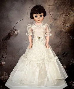 Vintage 1950s 24" Deluxe Reading Vinyl Doll W/ Original Gown & Accessories - Picture 1 of 12