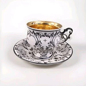 KPM Berlin herausragende extragroße Tasse und Untertasse reichhaltig dekoriert - Bild 1 von 12