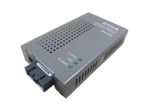 D-Link DFE-855 Fast Ethernet to 100BASE0FX Fiber Media Converter no PSU - Picture 1 of 1