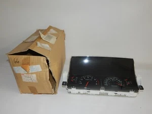 Nuevo OEM 1998-1999 Honda Acura SLX Sedan Meter Cluster completo 8971623953 *FLAW - Imagen 1 de 9