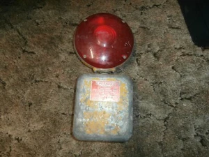 Luz intermitente de tráfico vintage Parmak Gardrite advertencia roja construcción de barricadas - Imagen 1 de 4