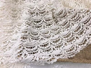 Retro Crochet Cotton Lace Fabric Beige Cotton Guipure Scalloped Wedding Fabric - Bild 1 von 8