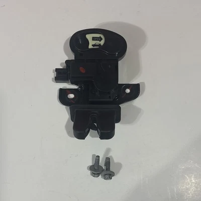 Chrysler 200 2015-2017 OEM maletero pestillo tapa bloqueo actuador 68193094AC 3052 Foto 1 de 4