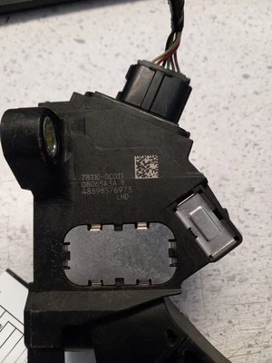 08 - 11 Toyota Sequoia Tundra Accelerator Pedal Assembly OEM 78110-0C011 - Image 1 of 4