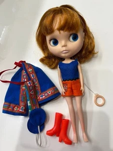Neo Blythe Cozy Cape inspirierte Puppe Figur: JPN - Bild 1 von 8