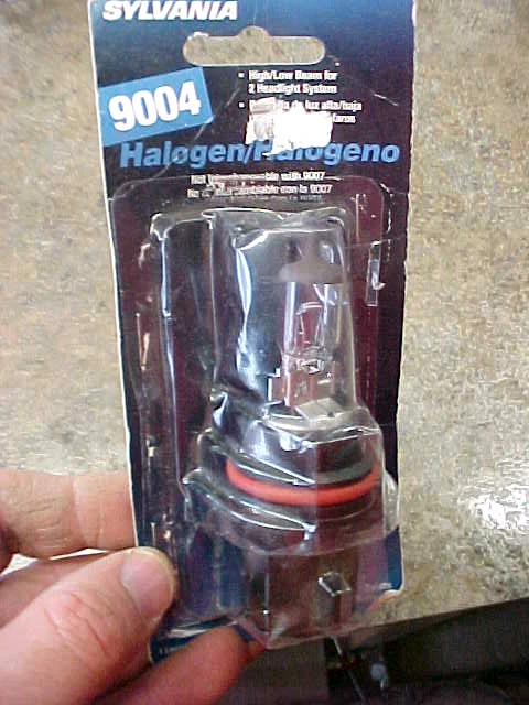Sylvania 9004 BP Alto Rendimiento Halógeno 1 Lámpara NUEVO Foto 1 de 1