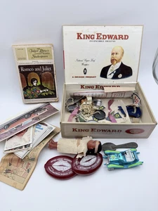 Vintage Randoms Trödelkiste in einer Zigarrenkiste. Vermutlich 60er oder 70er Jahre - Bild 1 von 5