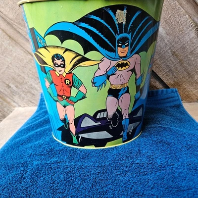 Vintage 1966 Batman & Robin Superhero Metal Trash Can DC Superhero - Image 1 of 4