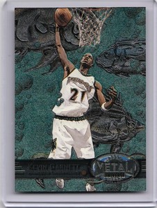 * KEVIN GARNETT * 1997-98 METAL UNIVERSE # 109