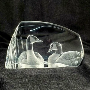 Reverse Cut Lead Crystal Canadian Geese By Mats Jonasson Målerås Glass Sweden - Picture 1 of 10