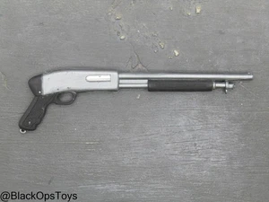 1/6 Scale Toy Mossberg 590 Shotgun w/Pistol Grip - Picture 1 of 4